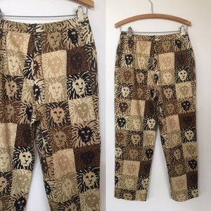 Anne Klein cropped pants size 6 small lion logo